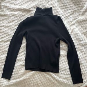 Ribbed turtleneck